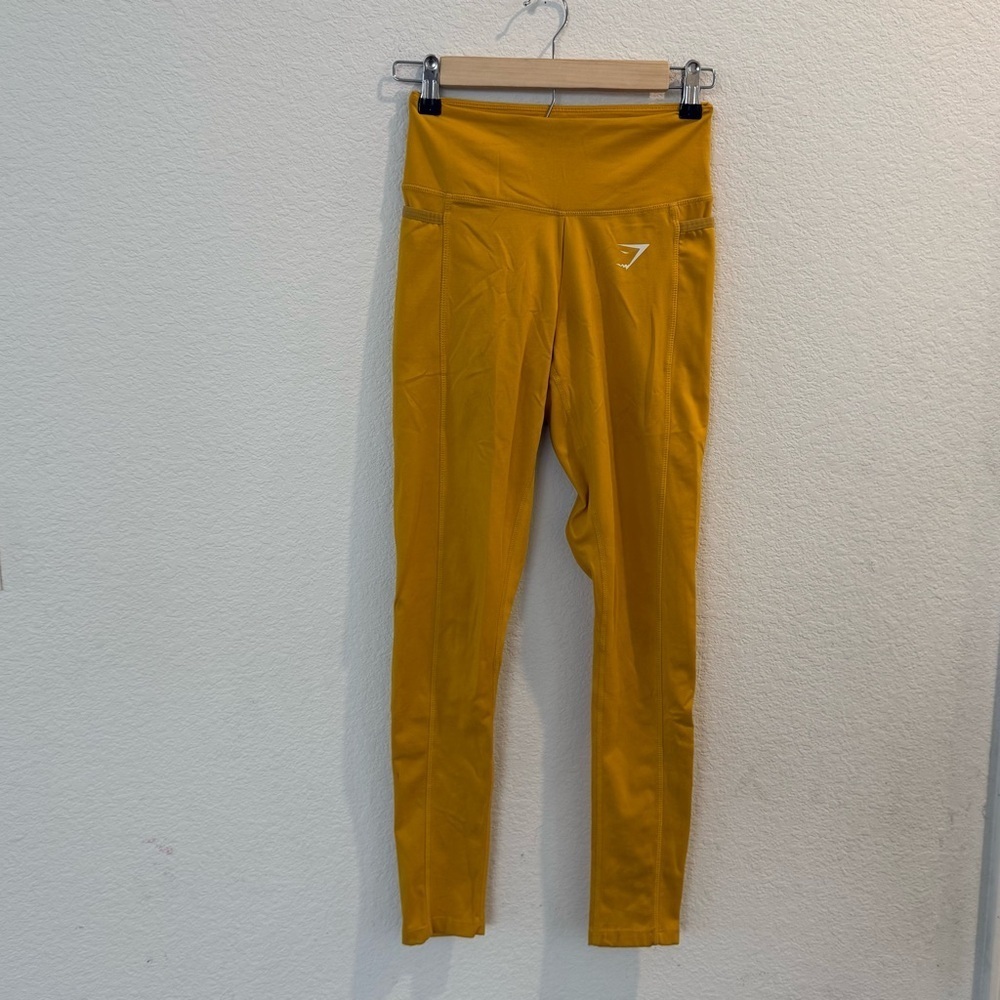 Gymshark- The Dreamy 2.0 Leggings in Mustard Yellow- XS